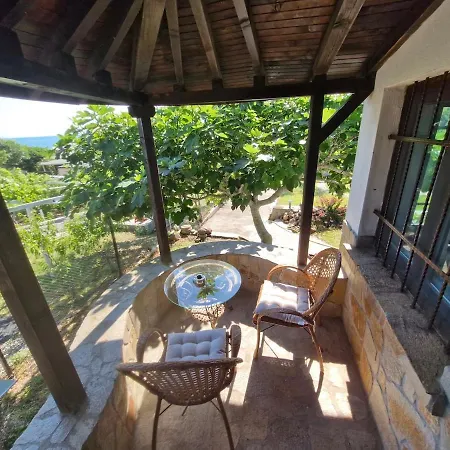 Azure Bay Family Villa, 50m From The Sea