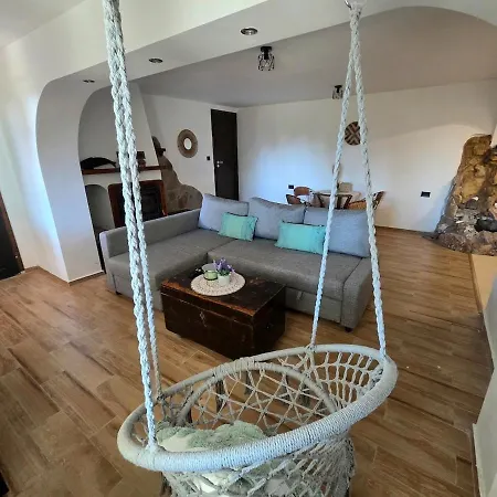 Azure Bay Family Villa, 50m From The Sea Atiya